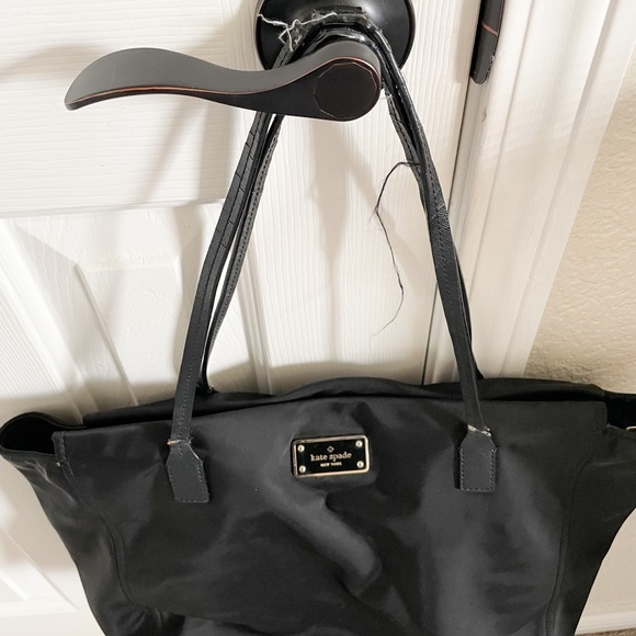 Kate Spade Purse - Picture 5 of 12